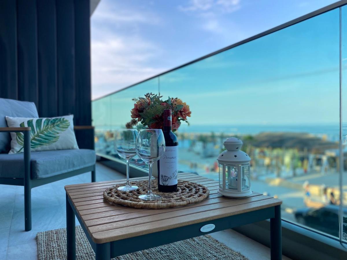Апартаменты Royal Sea View Design Promenada 3 Нэводари Экстерьер фото