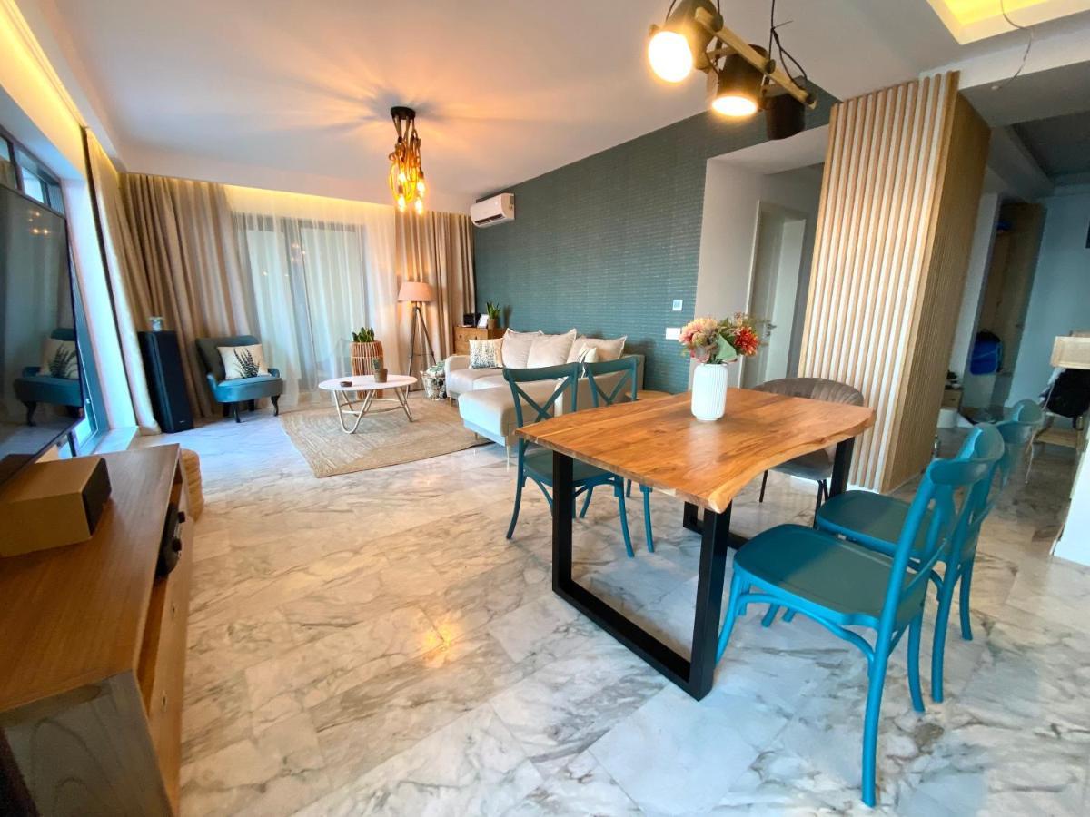 Апартаменты Royal Sea View Design Promenada 3 Нэводари Экстерьер фото